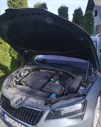 Skoda Superb cena 83500 przebieg: 183491, rok produkcji 2016 z Gubin małe 106